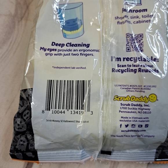 Scrub Mommy Dual Sided Halloween Edition 3 Pack - Picture 9 of 9